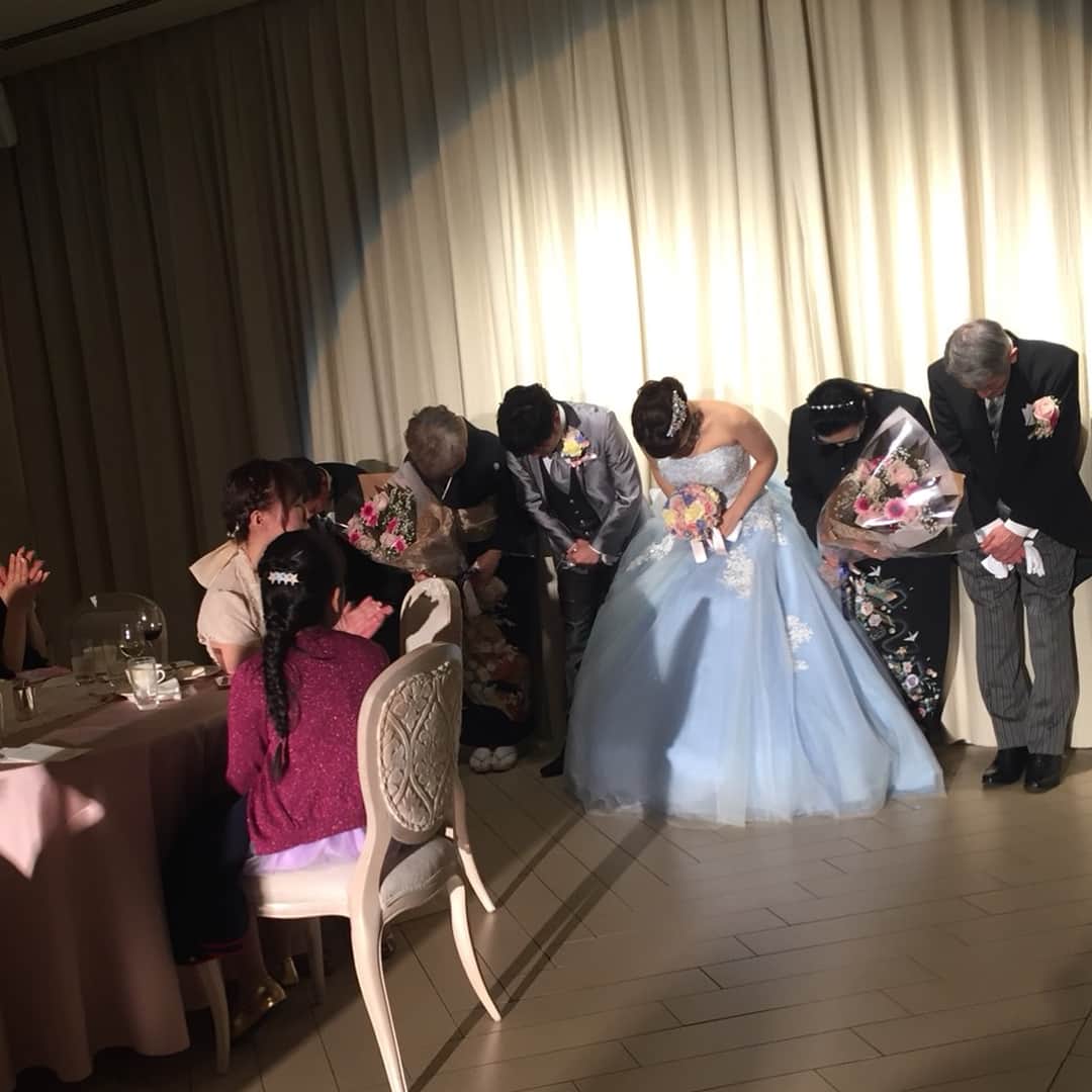 柳野玲子さんのインスタグラム写真 - (柳野玲子Instagram)「大切な日を一緒に過ごすことができて私も幸せいっぱいになりました(*^^*)💓 #矢部みほ さん #妹 #矢部美希 ちゃん #結婚式 #おめでとう #末永くお幸せに」3月4日 1時04分 - yanaginoreiko