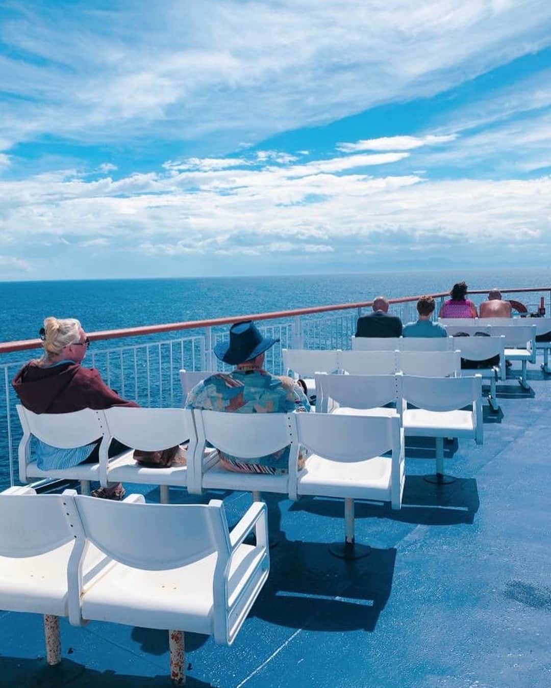 朝日放送「朝だ！生です旅サラダ」さんのインスタグラム写真 - (朝日放送「朝だ！生です旅サラダ」Instagram)「@micahirose _  北島の #ウエリントン から南島の #マールボロ まで大移動！ 北島と南島を結ぶ #海峡横断フェリー で優雅に船の旅♪♪ マールボロはウエリントンよりさらに自然が豊かで長閑な雰囲気(^ ^) ・ ・ #北島から #南島へ #インターアイランダー  #Interislander #航路を楽しむ #レストランもあるよ #Wellington #Marlborough #newzealand #ニュージーランド _ #ABC #朝日放送 #朝だ生です旅サラダ #旅サラダガールズ #広瀬未花 #海外 #旅 #travel #trip」3月4日 8時45分 - tabisalad