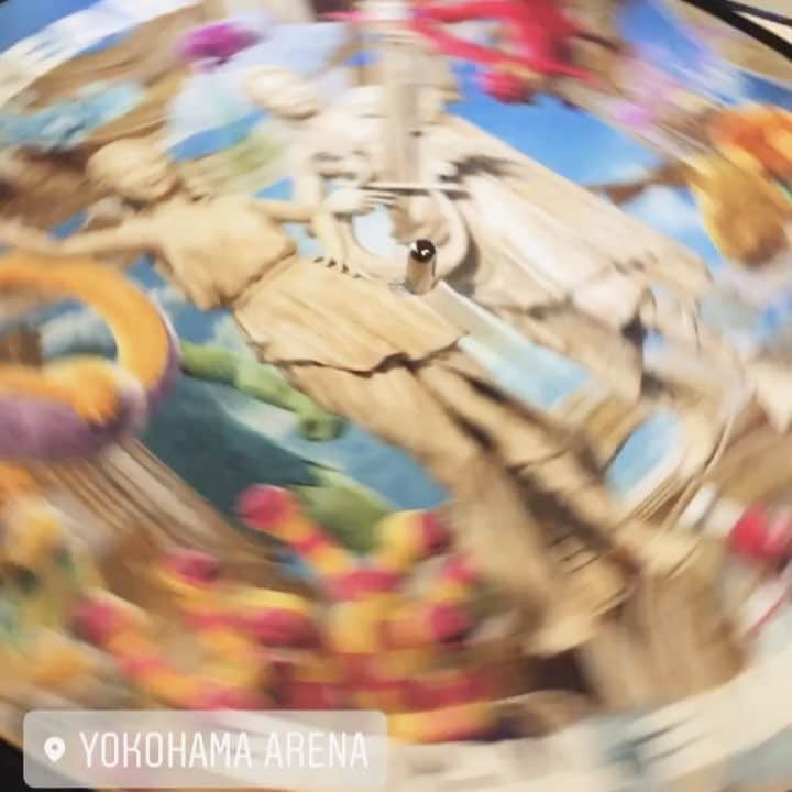 まゆみのインスタグラム：「来年は30周年でワンダーランド🔥💫🔥行きたい😍 今日もウルウル☺️✨楽しかった💕 幸せ顔の麻美ちゃん😆 #29周年 #最終日 #ドリカム #ライブ #泣けちゃう #横浜アリーナ #楽しかった💓 @asami_bear」