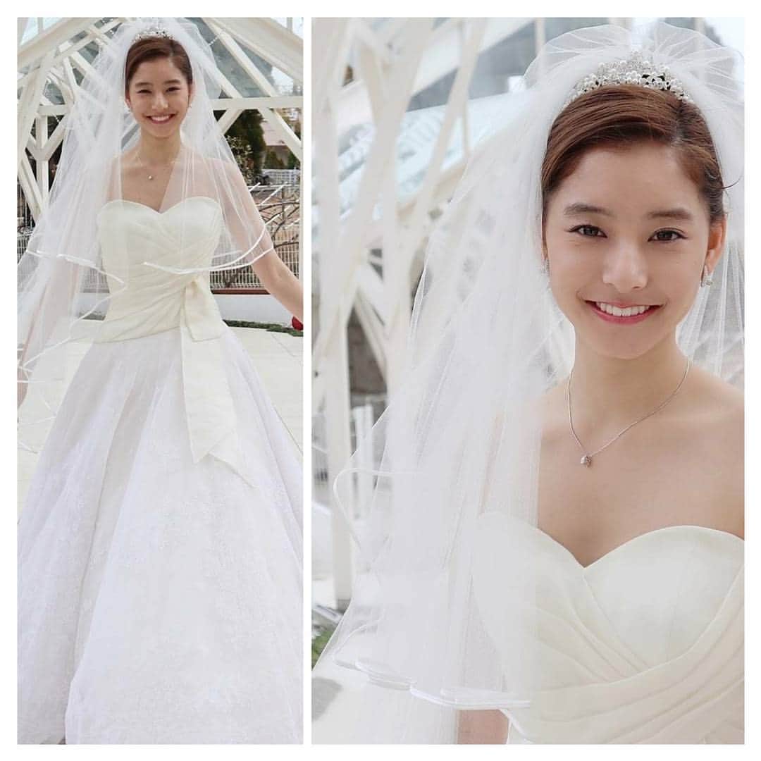 Cli'O mariageクリオマリアージュさんのインスタグラム写真 - (Cli'O mariageクリオマリアージュInstagram)「． 今夜３/4日曜日放送のドラマ「トドメの接吻」で新木優子さんと#山崎賢人 さんがクリオマリアージュのウェディングドレスとタキシードをお召しになります✨ ． ニューヨークから届いた大人ロマンティックなウエディングドレスとスタイリッシュなタキシード♥️ 是非みなさまチェックしてくださいませ✨ ． #Repost @todomenokiss_ntv • • • ✨美尊ファッション✨ はい、天使ー👼 . 美尊さん最近ウェディングドレスづいてますね👗 旺太郎と幸せになって欲しいけど、どうなるのかな。 美尊さんにとっての幸せってなんなのかな🤔 みなさんなら、どう思いますか？？ . でも美尊さんのように純粋で強い人が選んだ道なら、どんな道でも間違いではない。のではないかと。 旺太郎さんも「前に進めば幸せになれる」そう教えてくれました。はたして、美尊さんの本当の愛は叶うのか…⁉️ 衝撃すぎやん第９話、ついに今夜10時30分放送❗ あと残り2話✌️ 是非リアタイで見てほしいでごわす🤚 #トドメの接吻 #ドメキス #新木優子 #美尊ファッション #新木さんすぐ天使になる件 #天使に会えるドメキス第9話お見逃しなく @todomenokiss_ntv #クリオマリアージュ #cliomariage #結婚準備　#ウエディングドレス #プレ花嫁」3月4日 23時08分 - cliomariage