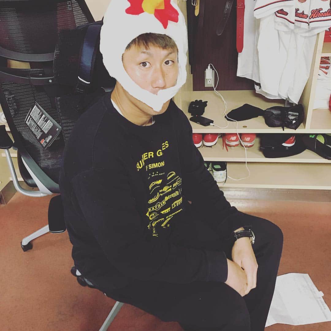 塹江敦哉のインスタグラム：「廉さん鳥バエ」