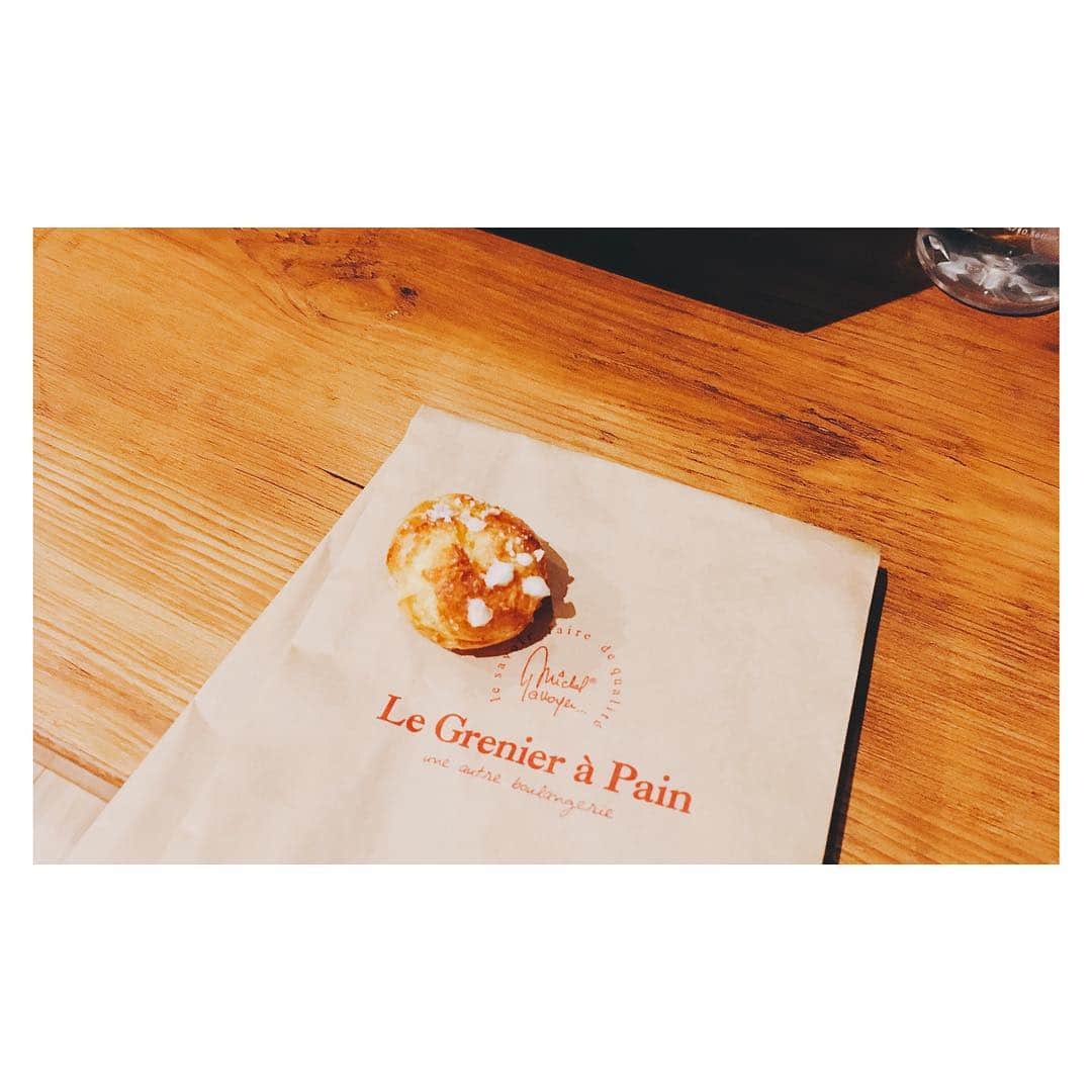 山野ゆりさんのインスタグラム写真 - (山野ゆりInstagram)「Le Grenier à Painのシュケット、ちいちゃくて可愛くて美味しくて大好き。今日も撮影無事に終わって、今からパン屋さんへ♡  #legrenierapain #ルグルニエアパン #恵比寿 #パン屋さん #シュケット #お菓子 #パンスタグラム」3月5日 17時10分 - yuri.yamano