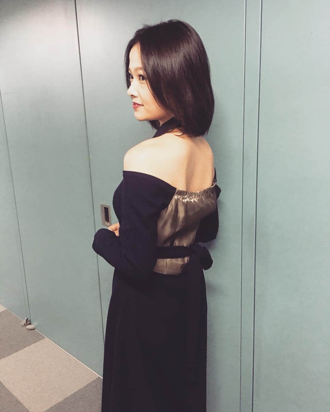 草刈麻有のインスタグラム：「リア10乱キング#バラエティ #TBS#生放送#見てね#まだまだ未熟な私ですが#よろしくお願い致します」