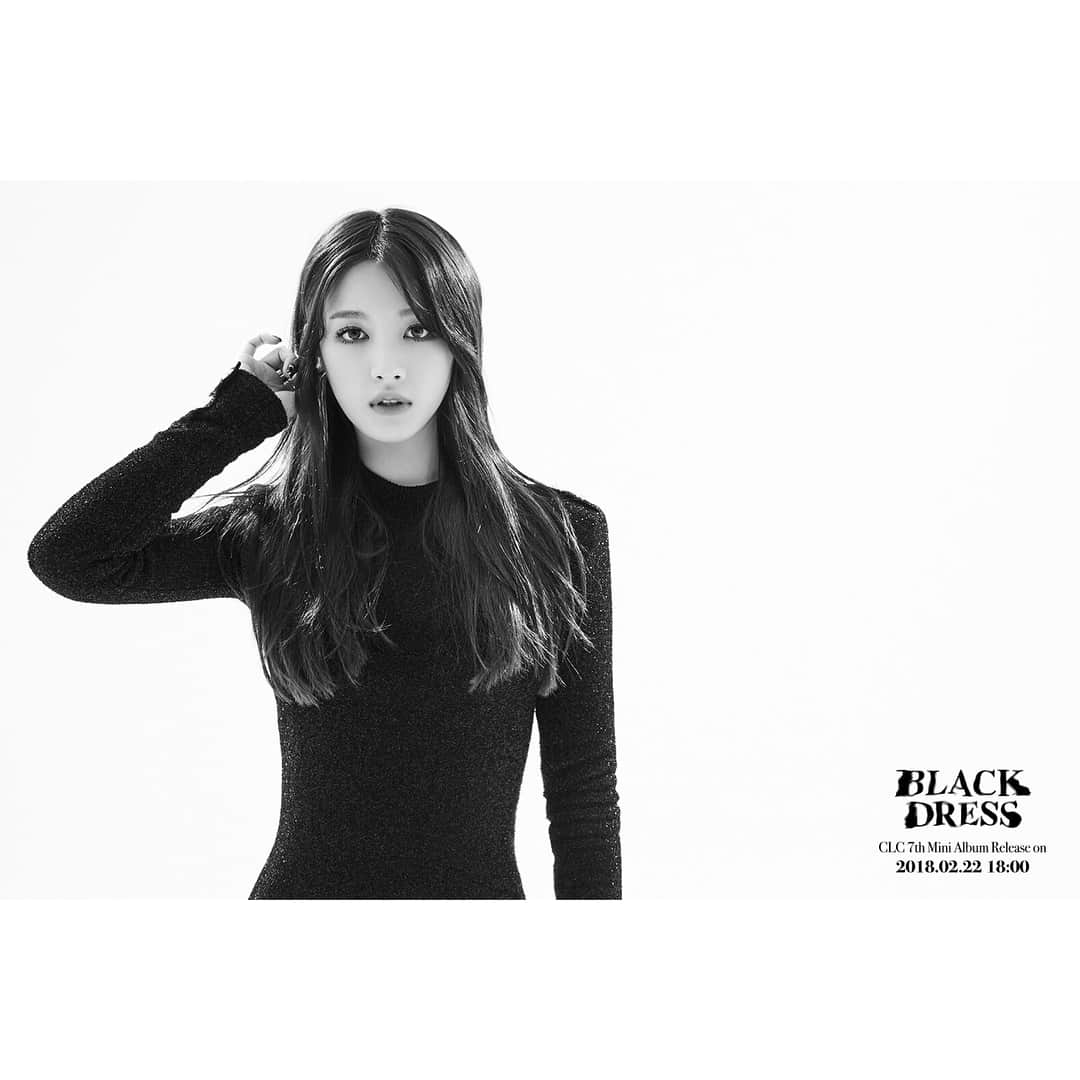 ソンさんのインスタグラム写真 - (ソンInstagram)「#CLC 7th Mini Album [#BLACK_DRESS] 🖤 Concept Image 1 2018.02.22 18:00 (KST)  #씨엘씨」2月12日 1時35分 - sorn.clc.th