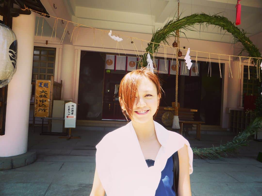 虎南有香のインスタグラム：「#虎南インスタ全国制覇  #青森県 #最近の写真がないので昔の写真でごまかす  青森には何回も行ったなぁ…😍👏 のっけ丼食べたり、りんごジュース大好きだから色々な種類買って飲み比べしてみたり…🍹💗 …とリンゴ🍎食べながら更新中🤳💗」