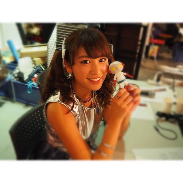 久松郁実さんのインスタグラム写真 - (久松郁実Instagram)「本日フジテレビ 25:25〜 『ラブラブエイリアン2』 4話の放送です😈💜 皆さん是非ご覧ください！ #ラブラブエイリアン2 #ナサには言わないで」2月12日 19時44分 - ikumi_hisamatsu