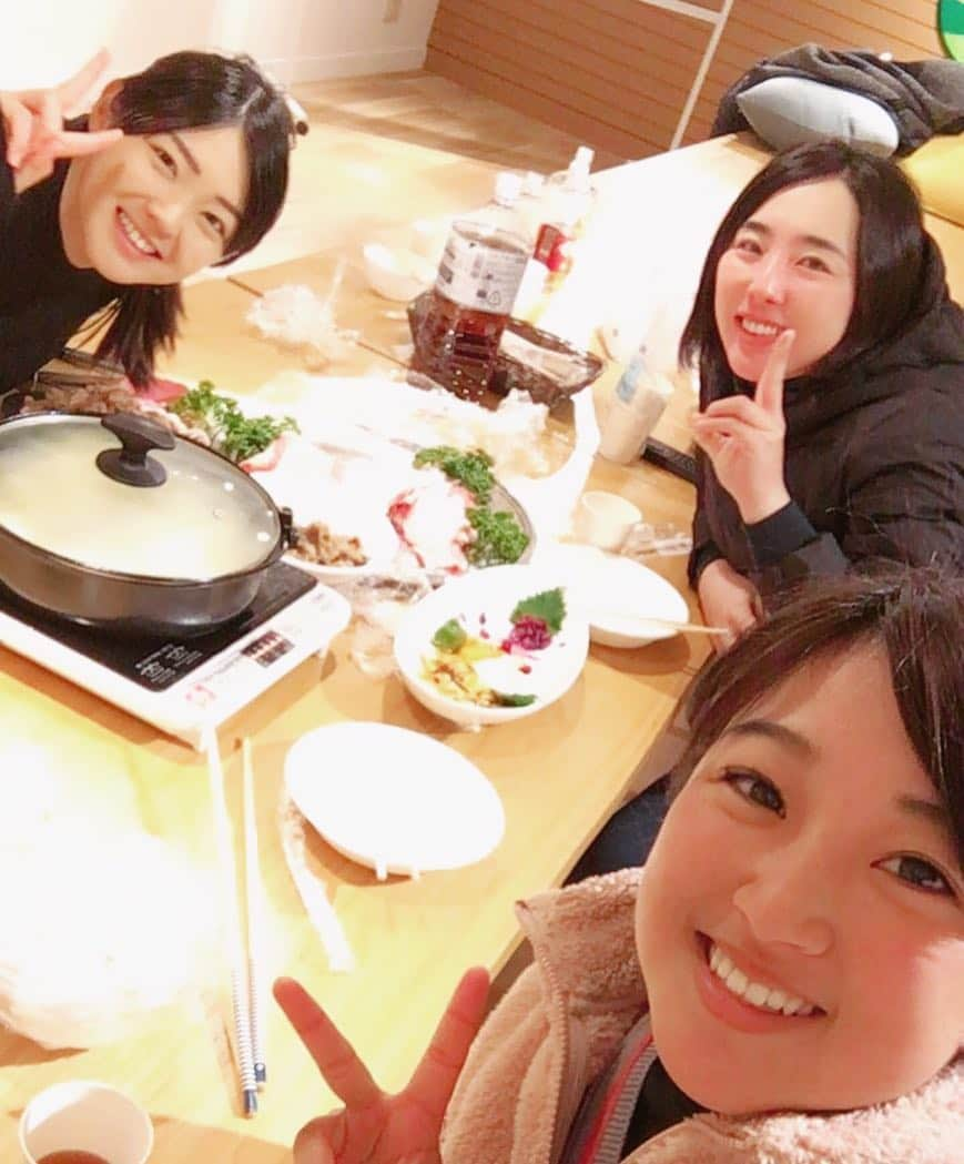 辻梨恵さんのインスタグラム写真 - (辻梨恵Instagram)「😋🍲 #happytimes」2月12日 19時41分 - s2.golf