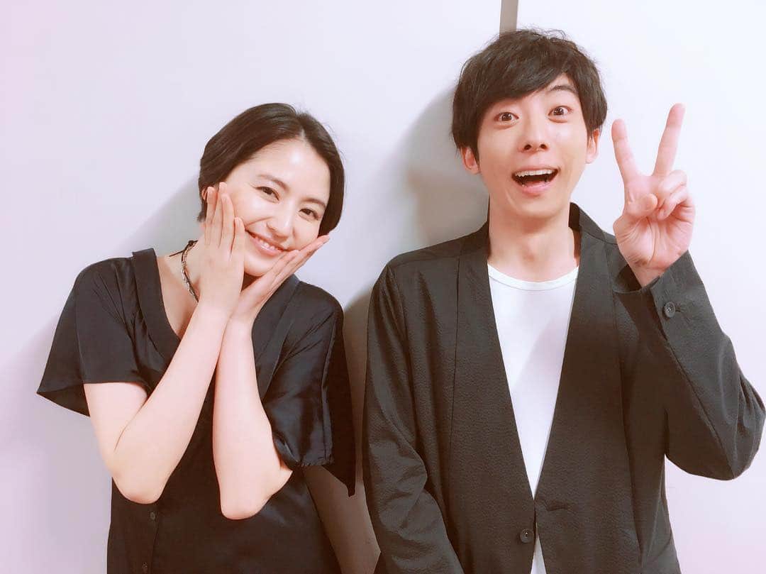 映画「嘘を愛する女」のインスタグラム：「. #ハッピーバレンタイン 🍫💕 #嘘愛 からプレゼントをお届け〜🎁 公式をフォロー&この投稿にいいねをしてくれた方の中から、抽選で10名様に映画ポスターをプレゼントします✨【〆切:15日正午】  #嘘を愛する女 #大ヒット上映中 #長澤まさみ #高橋一生 #今日は #レディースデー  #ぜひ映画館へ」
