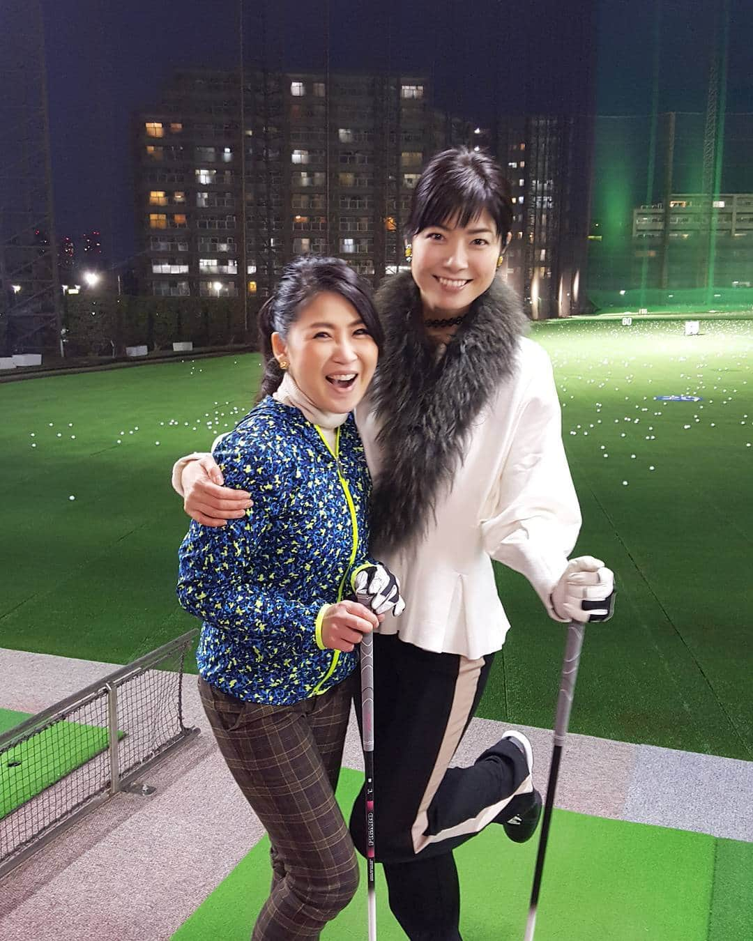 桐島瑞希さんのインスタグラム写真 - (桐島瑞希Instagram)「3月のラウンドに向けて…⛳⛳⛳ にしても、まだまだ寒い‼💦💦💦 #golf #golf女子 #打ちっぱなし #ゴルフ #ゴルフ女子」2月14日 13時44分 - mizkirisiii