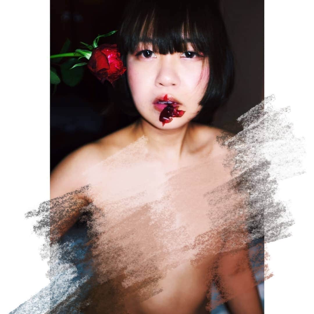 熊本アイさんのインスタグラム写真 - (熊本アイInstagram)「photo by：HIRO  #portrait #valentine #artphoto #Japanese #japanesemodel #rose #ヌードモデル #熊本アイ #aikumamoto」2月14日 21時51分 - eye.1010