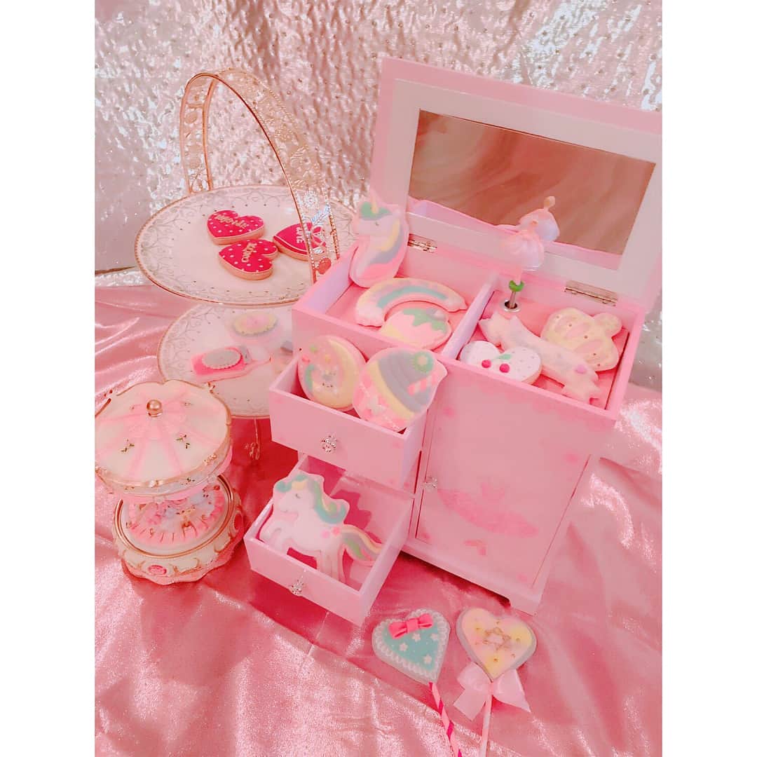 明日花キララのインスタグラム：「クッキーってほんと、 かわいいなあ..🍪」