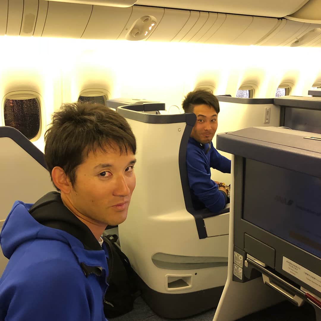 中田翔さんのインスタグラム写真 - (中田翔Instagram)「皆さん！今から日本に向けて出発します！！横また、、、泣 では、また！(^.^)」2月15日 15時15分 - shonakata_official
