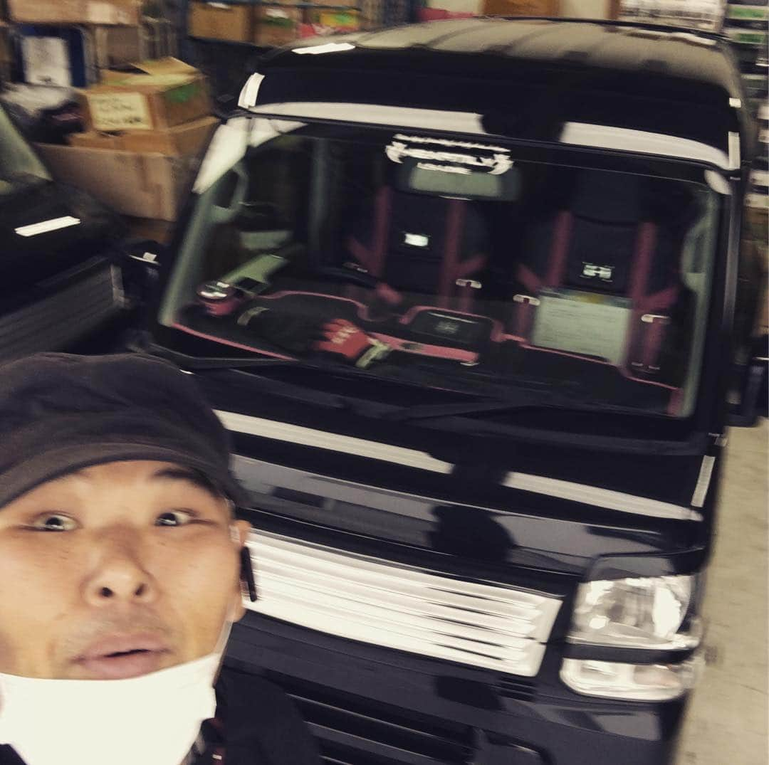 HIROさんのインスタグラム写真 - (HIROInstagram)「ブレブレ写真（笑） 続きはアメブロで(๑>◡<๑) #車 #車内泊 #カスタム #大阪」2月15日 18時40分 - hiro19770420