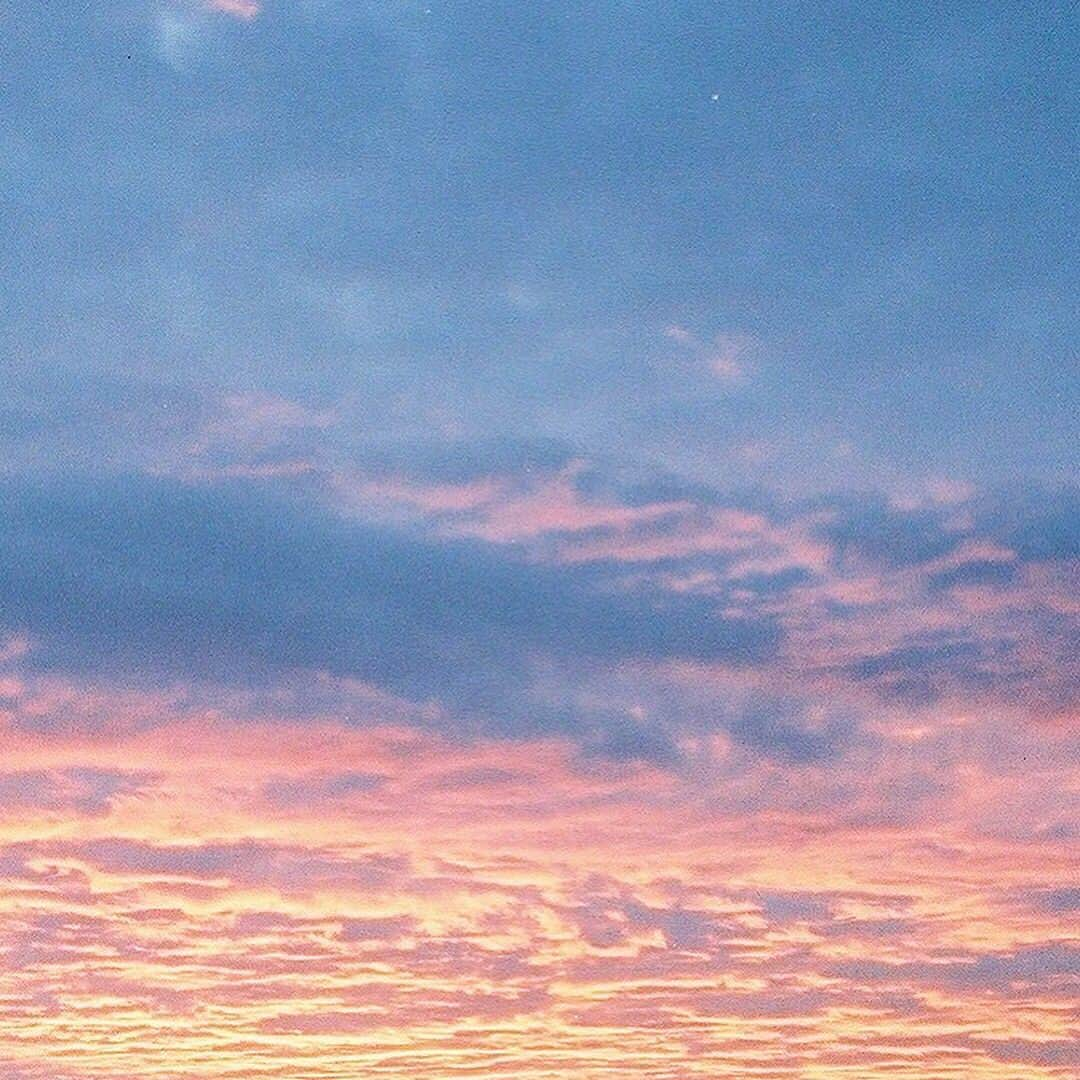 杉咲花さんのインスタグラム写真 - (杉咲花Instagram)「いろんな色、いろんな空 ☁️☁️☁️」2月16日 13時00分 - hanasugisaki