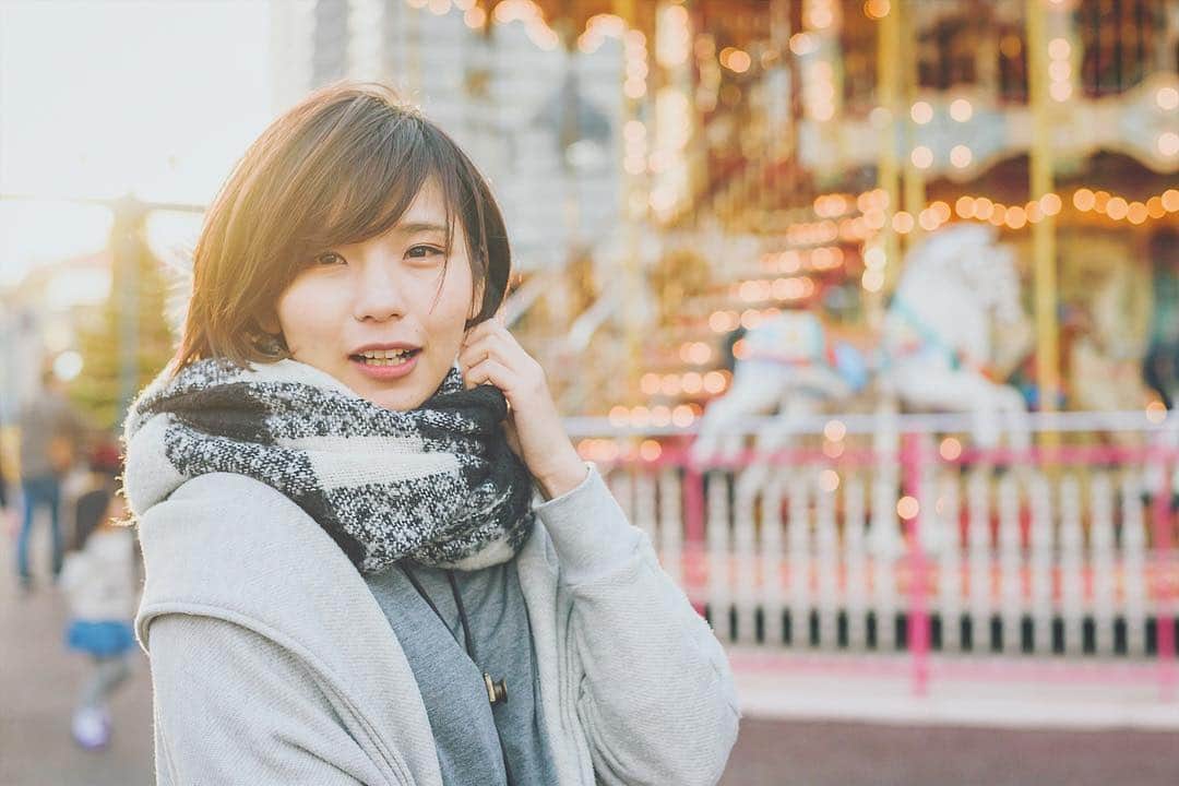 森實りこさんのインスタグラム写真 - (森實りこInstagram)「: 冬が終わりそうだね。 春夏が似合う女の子が好きだし、秋冬が似合う男の人が好き。なんとなく。 . 【camera📷......@notegraph 】 . #横浜#みなとみらい#コスモワールド#遊園地#メリーゴーランド#ポートレート#ポートレート部#ポートレートモデル#ポートレート女子#インフルエンサー#写真好きな人と繋がりたい#被写体#撮影#作品撮り#portrait#japanesegirl#asiangirls#merrygoround .」2月16日 17時44分 - ricozane
