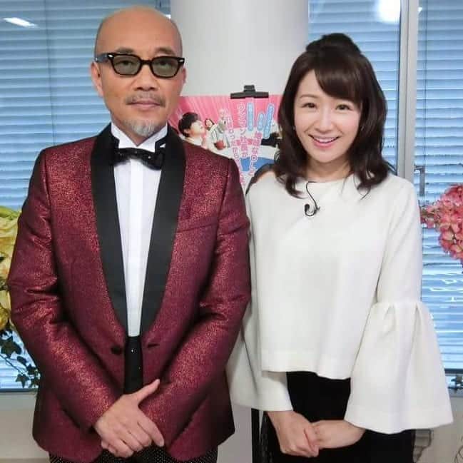 長野美郷のインスタグラム：「こんばんは😃🌃 春の兆しを感じる、昨日、今日🌼 ホッとできますよね🎵 まだまだ、この先、気温差が大きいようですので、お身体を大切になさってくださいね💝  明日は、めざましどようびです💓♥❤ お楽しみ、ハイ＆ロー ゲストさまは💕 竹中直人さんです✨  是非、ご覧になってくださいね🎶 #長野美郷 #竹中直人  #めざましどようび  #スタッフ」