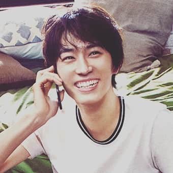 のインスタグラム：「#杉野遥亮」