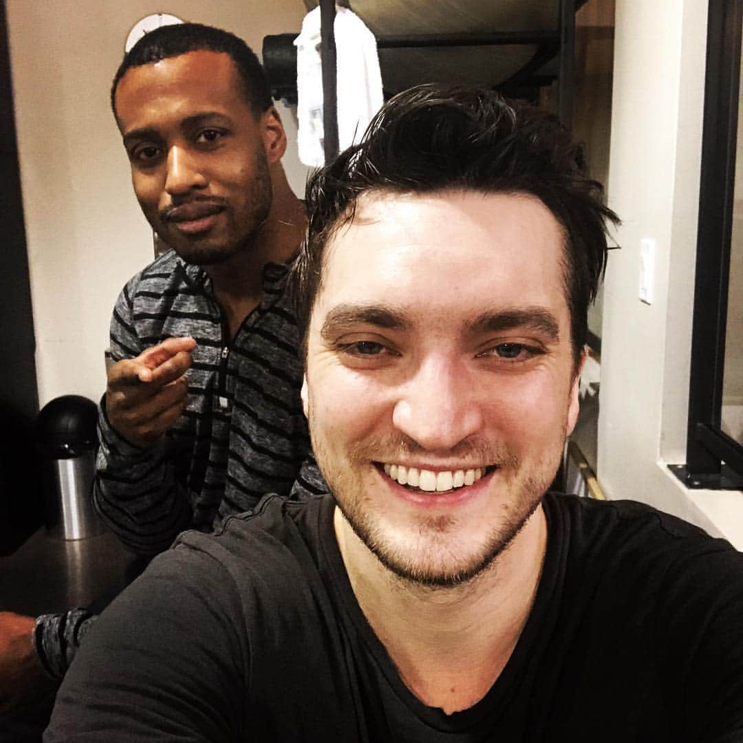 のインスタグラム：「The Piccolo to my Gohan. @rize_fitness kicking my ass daily.」