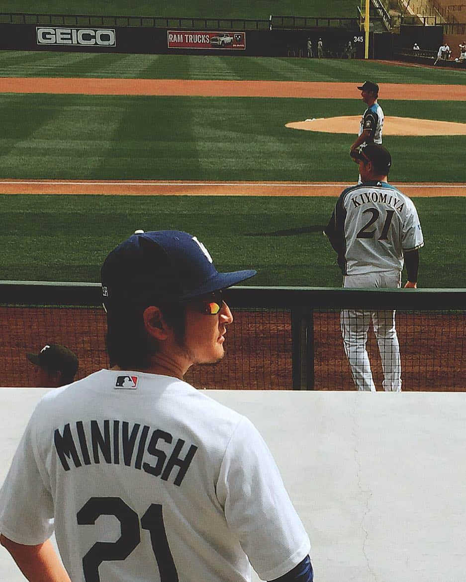 アキテリヤキさんのインスタグラム写真 - (アキテリヤキInstagram)「This is the last Dodgers uniform till 2020.  最後のドジャースユニフォーム！  #清宮選手#メジャーで待ってますよ #minivish#last#dodgers#uniform#jersey#till#2020 #ミニビッシュ#ドジャース#ユニフォーム」2月17日 18時51分 - minivish11