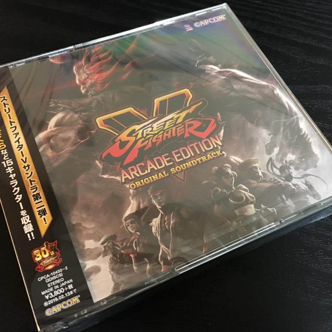 BLACKのインスタグラム：「Got latest soundtrack of Street Fighter V Arcade Edition! Of course "Theme of Gouki" by @eicheph is my favorite:) ____________________ ストリートファイターV AEのサウンドトラックをゲット！"Theme of Gouki" が特にカッコいいですね！ ____________________ #streetfighter #streetfighter5 #ストリートファイター #ストリートファイターv #arcadeedition #music #soundtrack #HideyukiFukasawa #capcom #game #gamemusic #eSports」