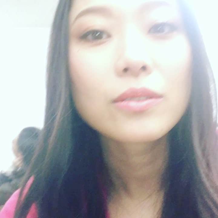 まゆみのインスタグラム：「久しぶりにいっぱいのモデルさんに会えて嬉しい😚💓 #モデル #フッションショー #舞台裏 #バックステージ #😋」