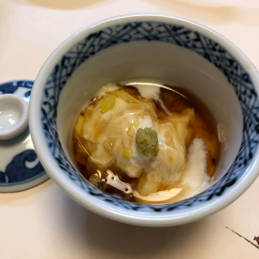 大浦育子さんのインスタグラム写真 - (大浦育子Instagram)「大好きなお店、梅の花のコース❣️ お豆腐と湯葉のお店。 ここの生麩と湯葉揚げが昔から大好き😋 最近東京にもあるのを知りました♡  #梅の花#ランチ#コース#豆腐#湯葉#生麩」2月18日 17時53分 - ikuko_oura