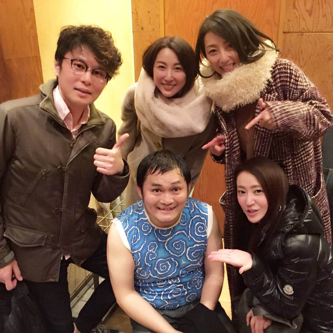 池田香織のインスタグラム：「テガジュンライブ。 インダハウス❗  #手賀沼ジュン @big_juhn #recital  With 大湯みほ　@nukazukemiho0320 #おそろコーデ ？」