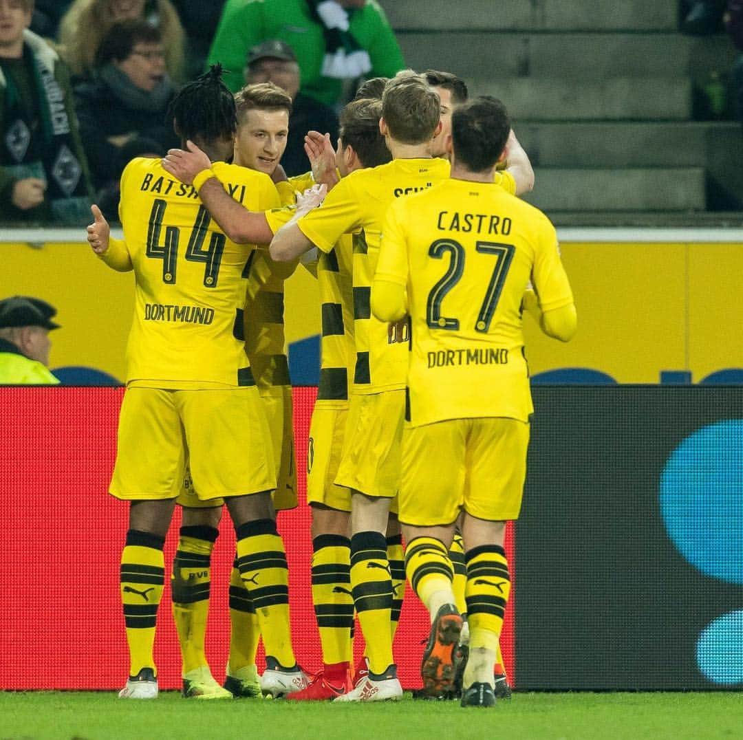ゴンサロ・カストロのインスタグラム：「Wichtiger Sieg, Teamwork! 👍👌💪🏾💪🏾 #team #bundesliga #bvb」