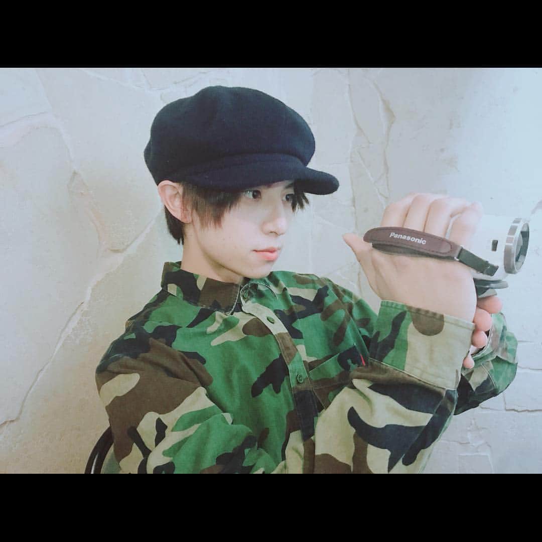 加納卓海のインスタグラム：「カメラマン風🎥  #일상 #데일리록 #친스타그램 #ootd  #camera」
