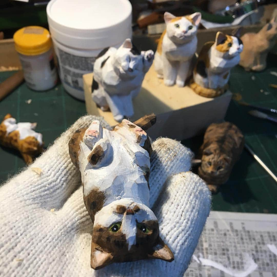 yamanekoさんのインスタグラム写真 - (yamanekoInstagram)「四国に行ってゴロゴロしておいで〜 『いとしの猫展』 2／22木〜28水 11:00〜18:00 watagumo舎 香川県高松市花園町3-7-17 watagumosya.com @watagumosya  #watagumo舎#いとしの猫展 #バンナイリョウジ#猫彫り」2月19日 17時18分 - yamaneko5656