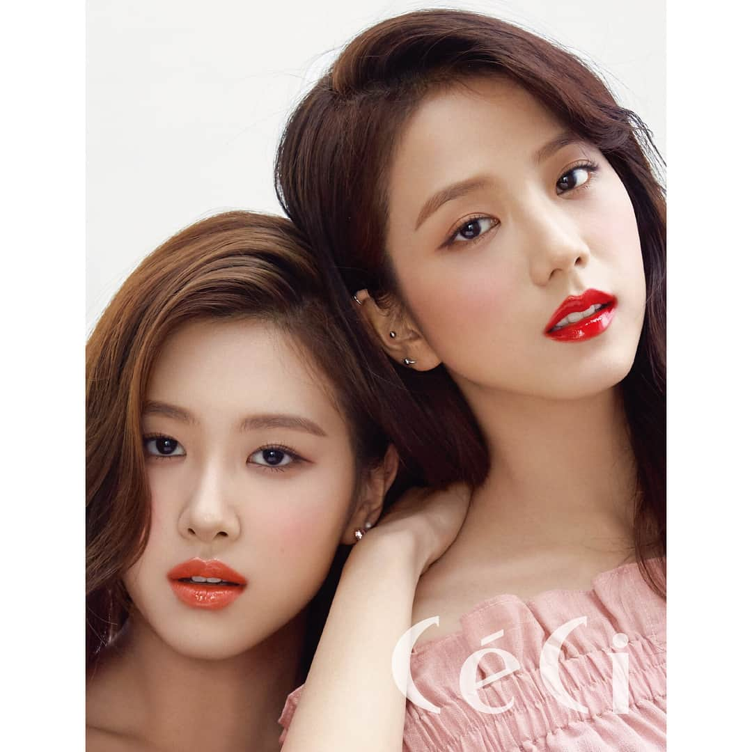 BLACKPINKさんのインスタグラム写真 - (BLACKPINKInstagram)「#BLACKPINK #블랙핑크 #JISOO #지수 #ROSÉ #로제 #CÉCI #쎄씨 #3월호 #MARCH #COVER #2018 #YG #광고」2月20日 9時56分 - blackpinkofficial