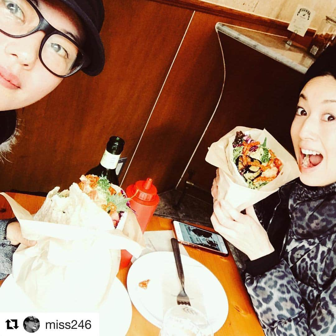 高岡早紀 さんのインスタグラム写真 - (高岡早紀 Instagram)「美味しいランチミーティング！ ってことにしておこっと。」2月21日 19時59分 - saki_takaoka