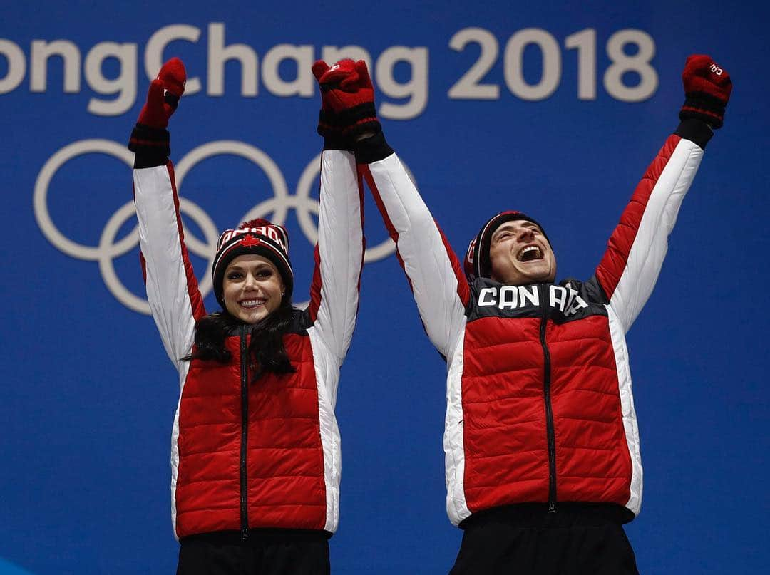 スコット・モイアのインスタグラム：「OLYMPIC CHAMPIONS! We couldn’t have done this without you, Canada. Thanks to all who could #BeTheCheer #partner」