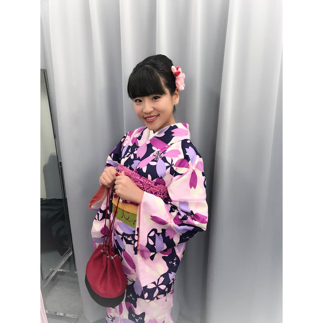 仲川遥香さんのインスタグラム写真 - (仲川遥香Instagram)「Anak sih cewe japan cantik kan?hehehe💓kalo aku diam pasti pada bilang cantik tapi kalo ngomong....🤣🤣🤣🤣 着物着れて幸せ〜！ やっぱり着物好きだなっ！ 黙ってると可愛いねってよく言われます。喋ると。。。。😂😂😂 #japan #tokyo #浅草 #asakusa #着物 #kimono #レンタル #rental @asakusakirara」2月22日 21時31分 - haruuuu_chan
