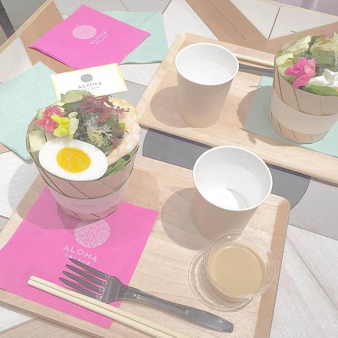 Tastimeさんのインスタグラム写真 - (TastimeInstagram)「ハワイ🌺生まれのサラダ専門店🥗 アロハサラダ 原宿店🏝 東京都渋谷区神宮前4-31-5 1F 〜¥1999 11am〜9pm Photo by @alohayui712 @mituami__amichan_ @madluvhhss」2月22日 17時10分 - tasti.me