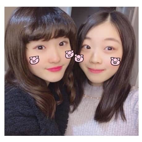 のインスタグラム：「お姉ちゃんと😊 #mysister #紀平姉妹 #紀平萌絵 #紀平梨花 #rikakihira #久々の2ショット」