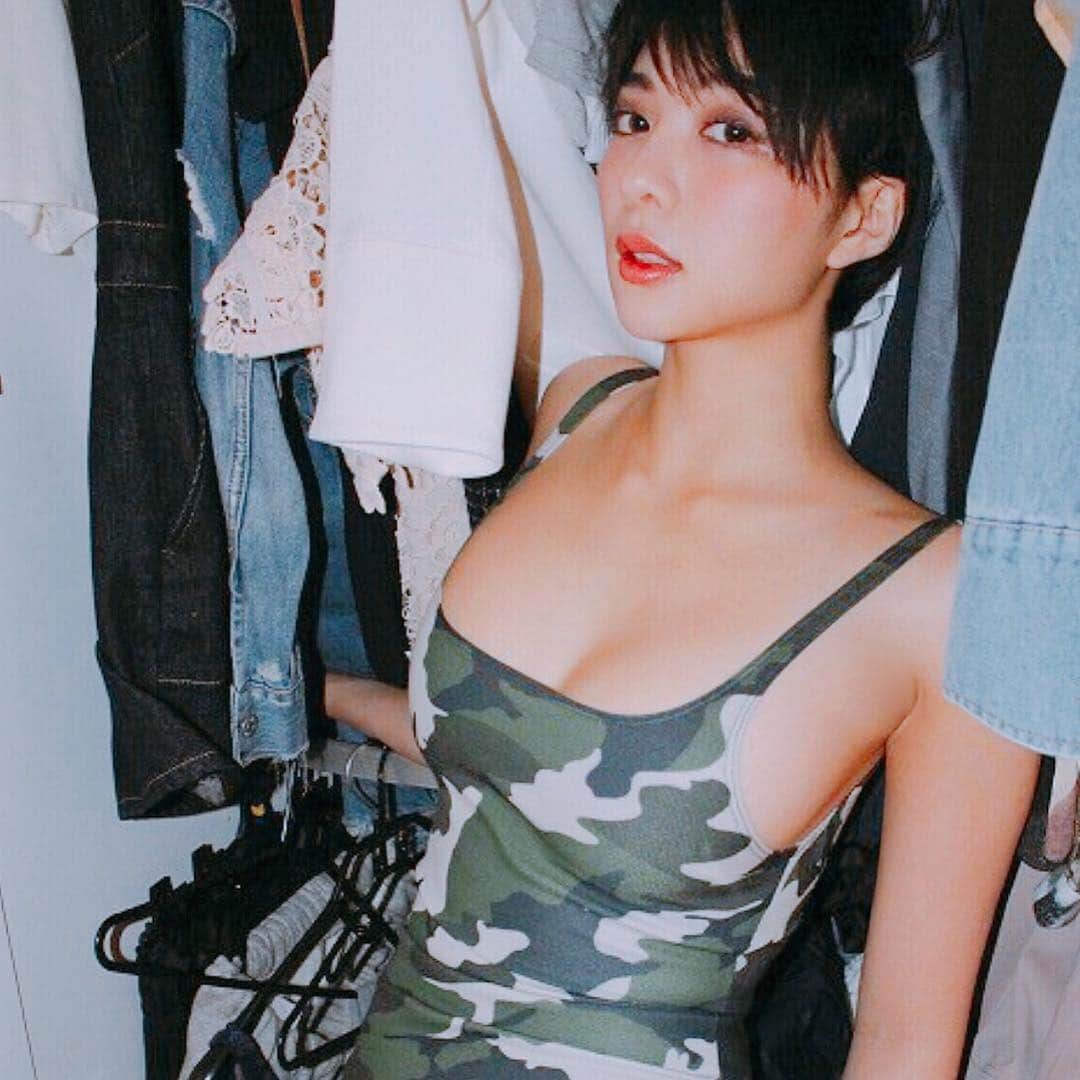 のインスタグラム：「Addicted #fashon」