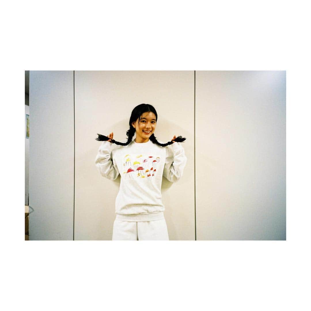 芳根京子さんのインスタグラム写真 - (芳根京子Instagram)「お寿司じゃないよ。 クラゲだよ。 7話放送まであと2日だよ。 現像に行けてないよ。  #film #海月姫」2月24日 21時24分 - yoshinekyoko
