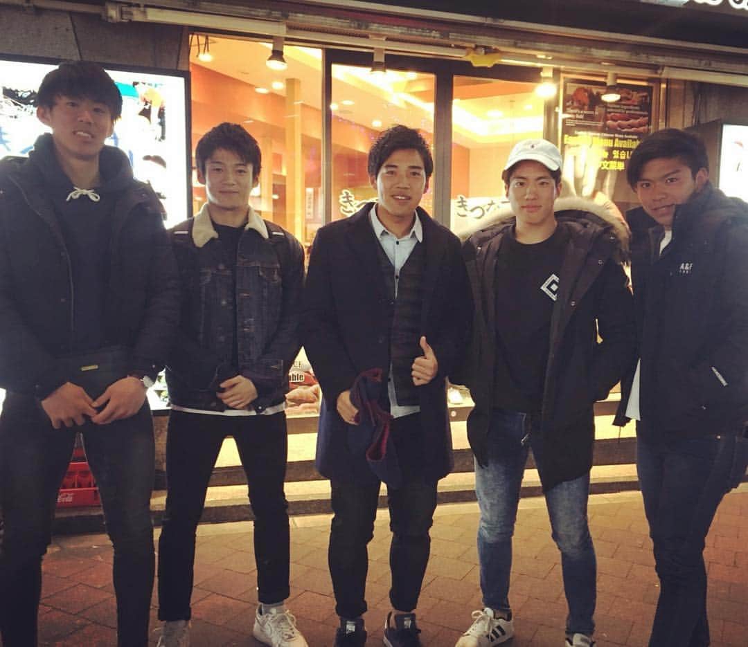 のインスタグラム：「けんぶー会。ごちそうさまでした‼︎ #けんぶー #きづな寿司 #ばも」