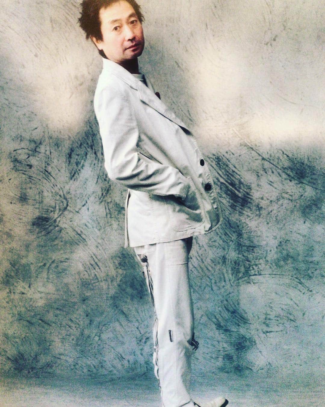 猪俣ユキのインスタグラム：「One year... I miss days with you so much. Rock'n'roll In Paradise #ToshioNakanishi #tycoontosh #plastics #majorforce #中西俊夫 #この写真どこから見ても目が合う」
