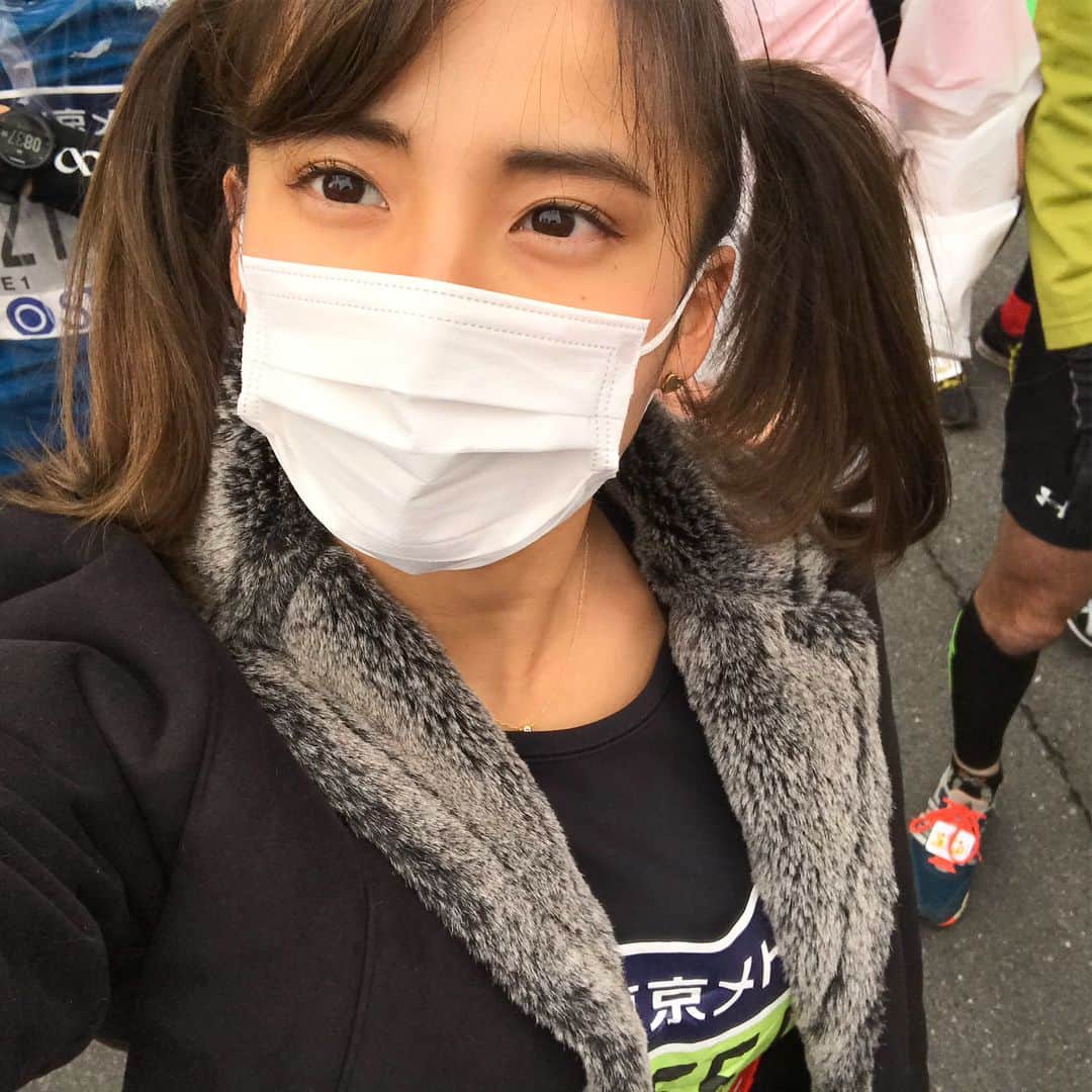 佐野千晃さんのインスタグラム写真 - (佐野千晃Instagram)「. Tokyo marathon 2018 に参加させていただきました！ . あんまり練習量をこなすことはできませんでしたが、サブ3.5の目標をクリアすることができました！！ . 今回の走りがマラソン4回走った中で一番顔晴れたとゆーか楽しめた気がします！ . 応援してくださった皆様、走るのにお力を貸してくれた皆様、ありがとうございました！！ . 怪我なく42.195km走りきることができました！！ . #nike #nikewoman #run #running #marathon #走る人 #わたしに驚け #人生自由自在 #モアウェア #ナイキ #ナイキ女子 #ファッション #ウェア #楽しく走る #ランニング #ジョギング #芸能人最速女子 #アンダーアーマー #東京マラソン #東京マラソン2018 #サブ35」2月25日 15時02分 - sanochiaki810