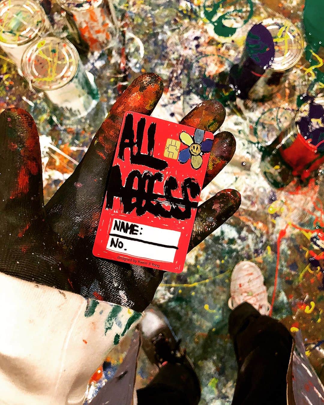 G-DRAGONのインスタグラム：「#광고」