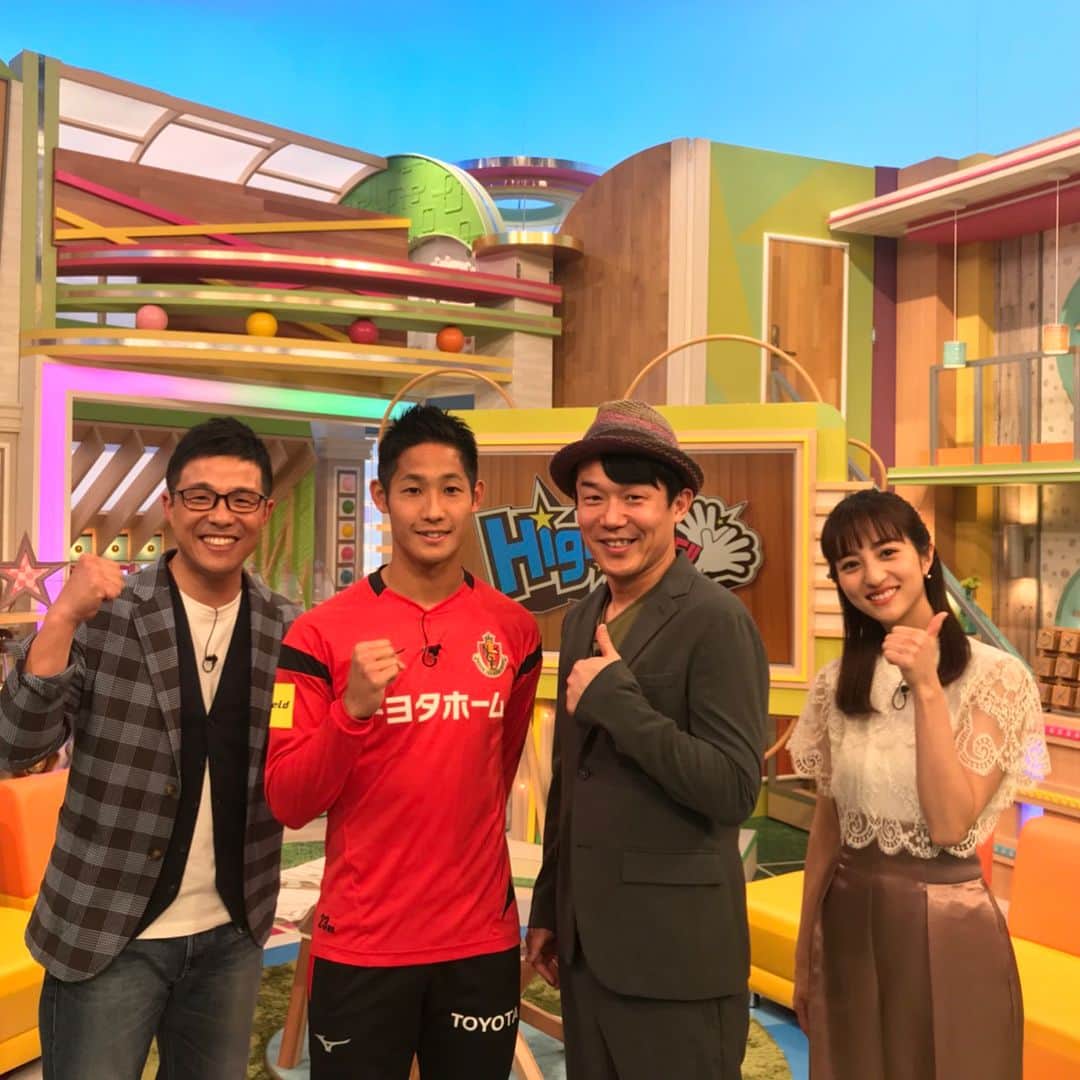 青木亮太さんのインスタグラム写真 - (青木亮太Instagram)「今日High FIVEに生出演させていただきました！すごく楽しい時間でした！ 今シーズンも頑張ります！ #CBCテレビ #HighFIVE #若狭敬一アナウンサー #ペナルティヒデさん #堀田茜さん」2月25日 20時38分 - ryotaoki.official