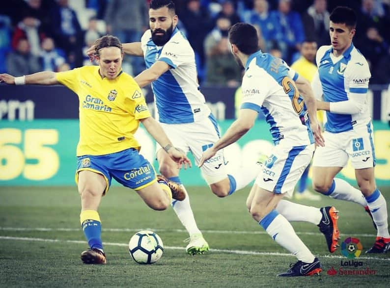 アレン・ハリロヴィッチさんのインスタグラム写真 - (アレン・ハリロヴィッチInstagram)「Keep pushing ⚽️💪🏻✌🏻 +1 #trust#the#process#ah8#laspalmas#laliga#piopio🐤」2月26日 4時38分 - alen_halilovic