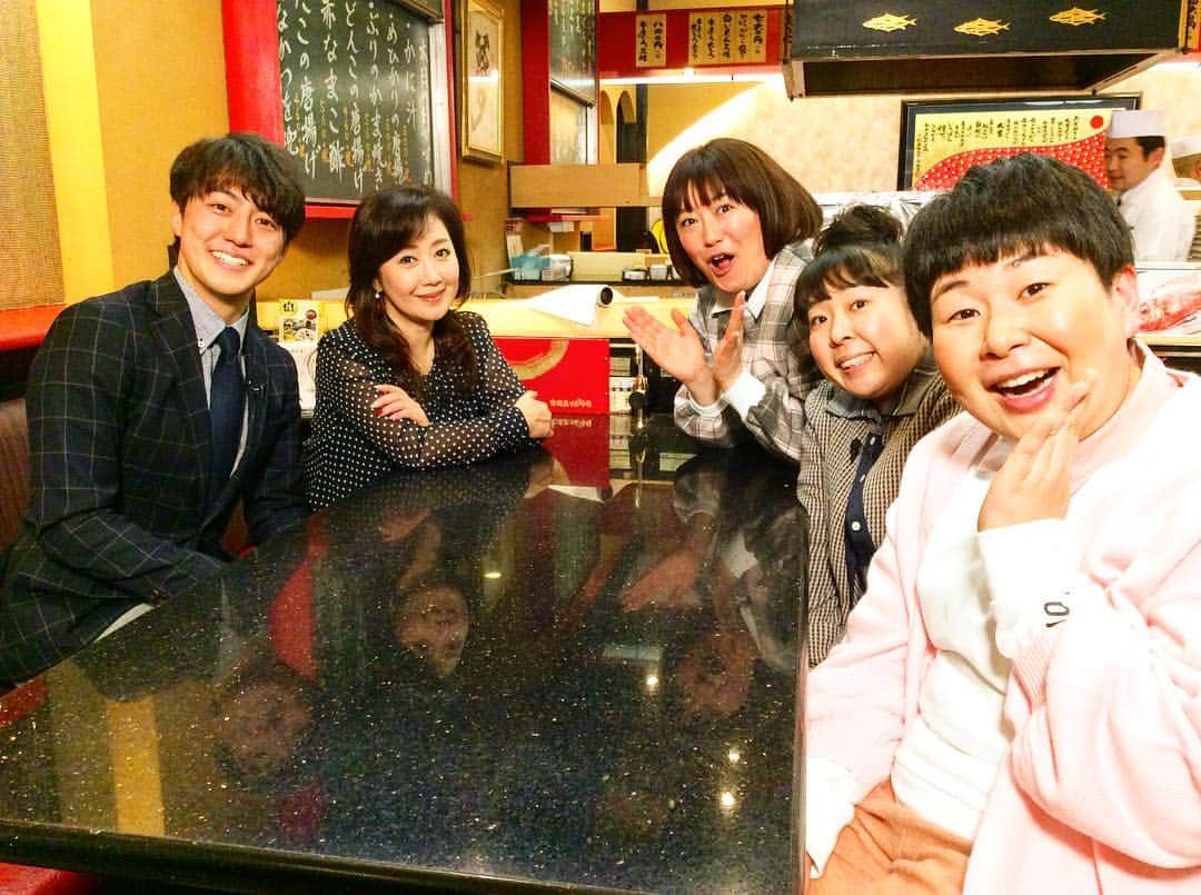 日本テレビ「ヒルナンデス！」さんのインスタグラム写真 - (日本テレビ「ヒルナンデス！」Instagram)「２６日（月）ＯＡ「ヒットの法則・金沢まいもん寿司」 からのオフショット。 全国の回転ずしチェーン77社の中で 顧客満足度ランキングで関東地区１位に 輝いた金沢まいもん寿司のヒットの秘密をゲストの伍代夏子さんと探ります。 また、伍代夏子さんからお知らせ！ 伍代夏子さんの新曲「宵待ち灯り」 好評発売中です！ （C）日本テレビ #ヒルナンデス #ヒットの法則 #月曜ヒルナンデス #五代夏子 #宵待ち灯り #森三中 #梅澤廉」2月26日 11時35分 - hirunandesu_ntv_official
