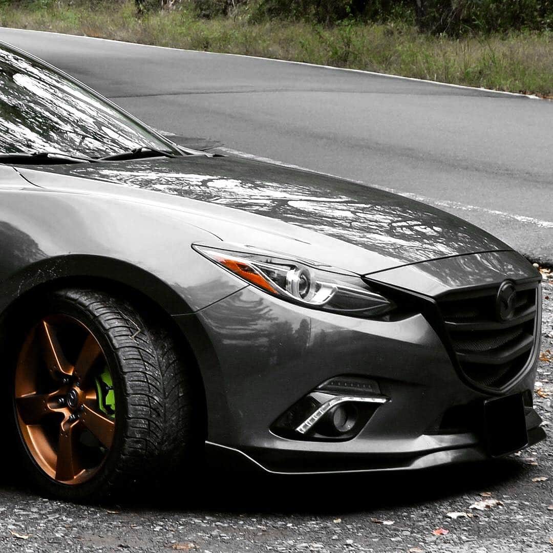 CarsWithoutLimitsさんのインスタグラム写真 - (CarsWithoutLimitsInstagram)「Mazda 3 sitting on @vogtlandsprings Tag a friend who would like this Owner: @leela2267  #VogtlandGang #Vogtland #VogtlandSprings #Mazda3 #Mazda #Suspension #Stance #StanceNation」2月26日 11時58分 - carswithoutlimits