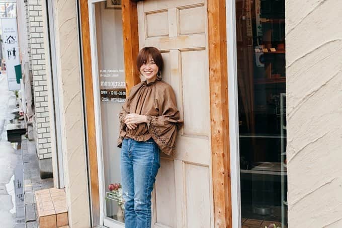 花盛友里のインスタグラム：「リクエストQJ Dailyさんにて「撮影慣れしていない女の子を可愛く撮る方法」についてお話しさせて頂きました♡ . 河合くんいつも素敵に撮ってくれてありがとーう！ Photo by @nobuyukikawai」