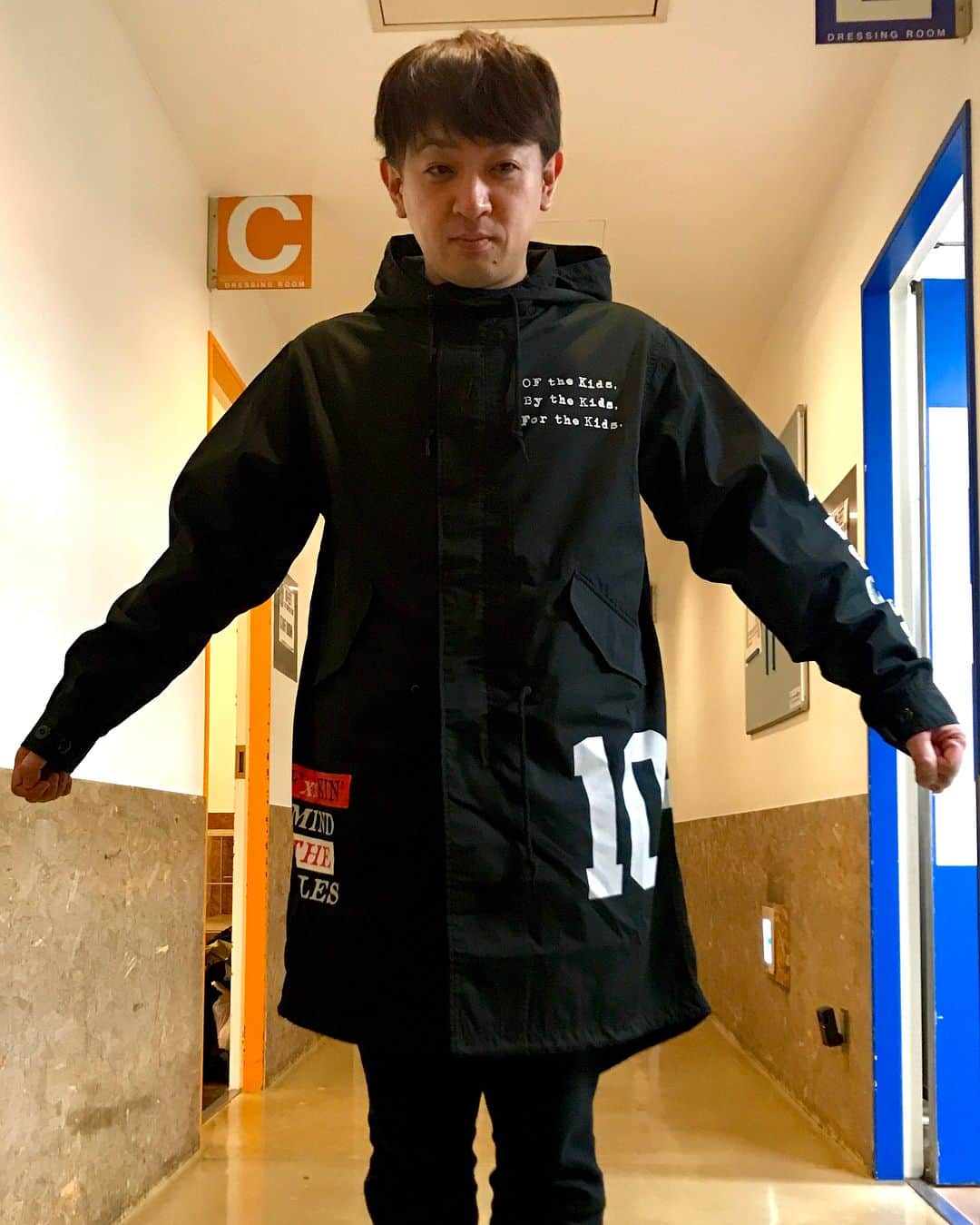NAOKIさんのインスタグラム写真 - (NAOKIInstagram)「10-FEETモッズコートブラックLサイズを着てみた。」2月26日 21時36分 - naoki_10feet