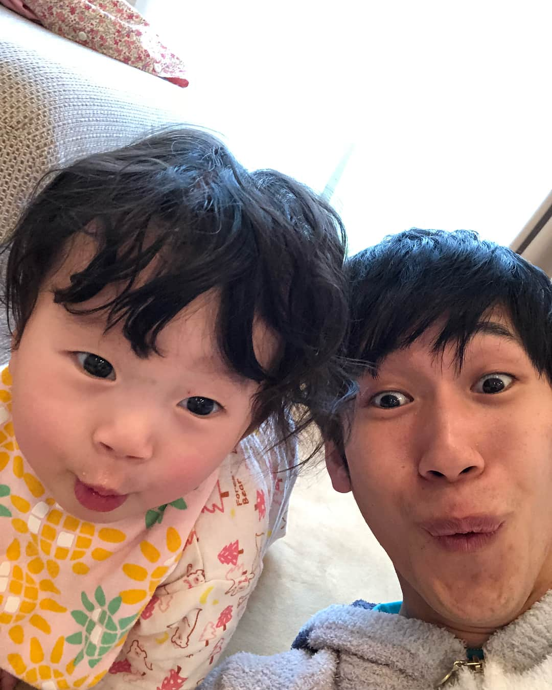 吉村真晴さんのインスタグラム写真 - (吉村真晴Instagram)「天使👼👼👼 イビキすら可愛い。笑」2月26日 21時40分 - 0803_maharu