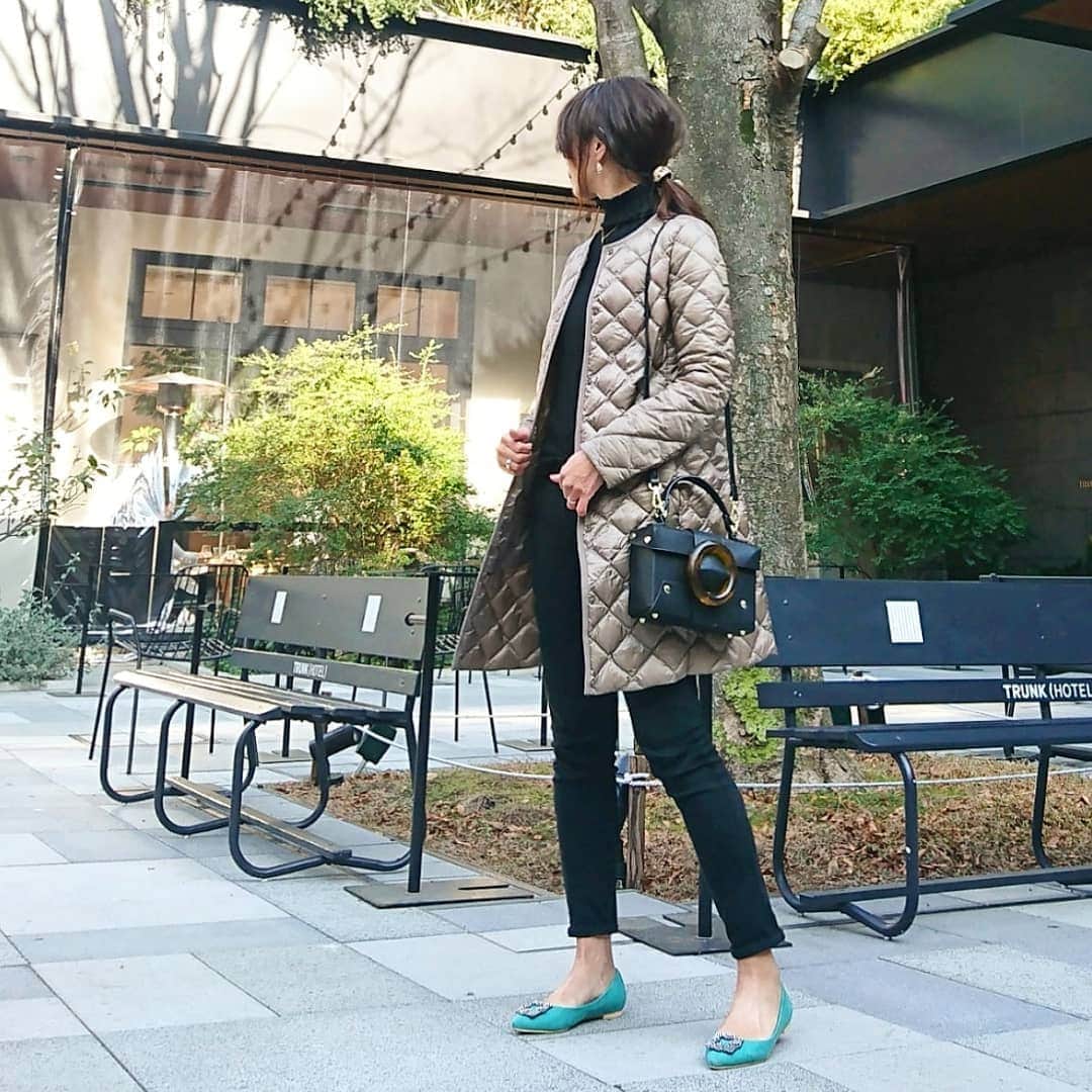 Acoさんのインスタグラム写真 Acoinstagram ユニクロ ウルトラライトダウンコンパクトコートの着まわし ブログに書いてみました 暖かくなる今週あたりどうでしょう アウター Uniqlo Ginza Uniqloginza ニット Fifth Store パンプス